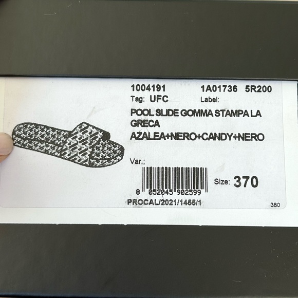 Versace slides NWT - Picture 8 of 8